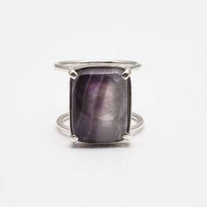 Amethyst Ring made by ARTEMANOS