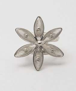 Adjustable Filigree Flower Ring made by ARTEMANOS