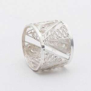 Tribal Filigree Ring made by ARTEMANOS