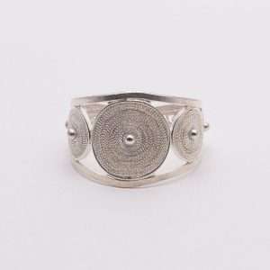 Filigree Ring made by ARTEMANOS