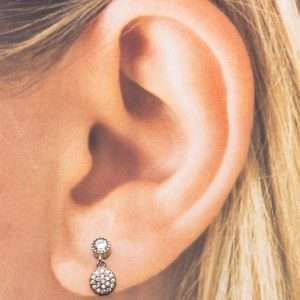 Delicate Earrings made by ARTEMANOS